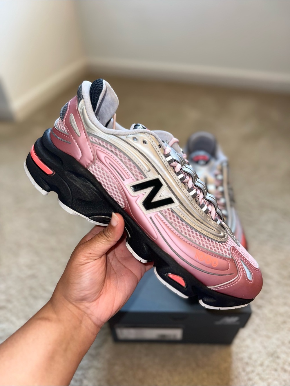 New Balance 1000 “Pink Metallic Silver”
